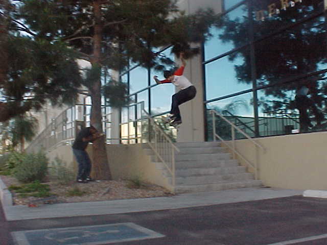 lslide.jpg